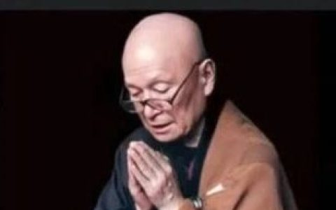 懺云老和尚：欲界天魔變成一個(gè)美女來引誘禪坐的修行人破戒